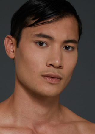 MAX MERALDI - Mademoiselle Agency