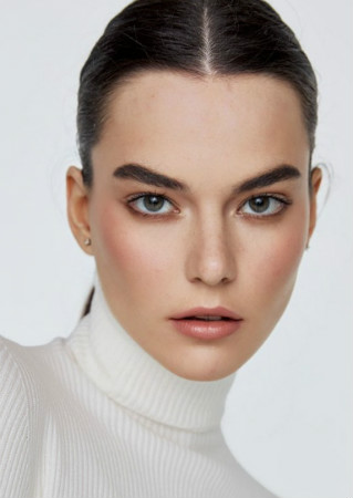VIKA BILIENKO - Mademoiselle Agency