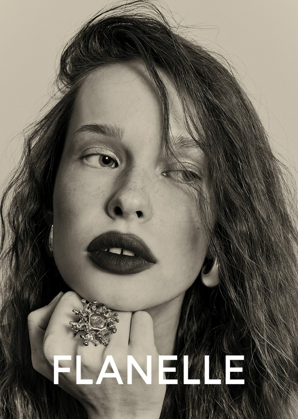 EUGENIA FOR FLANELLE MAGAZINE