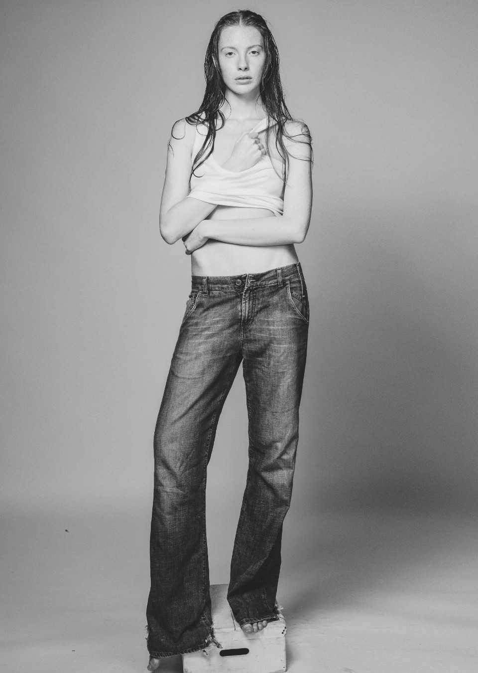 NICOLE -
