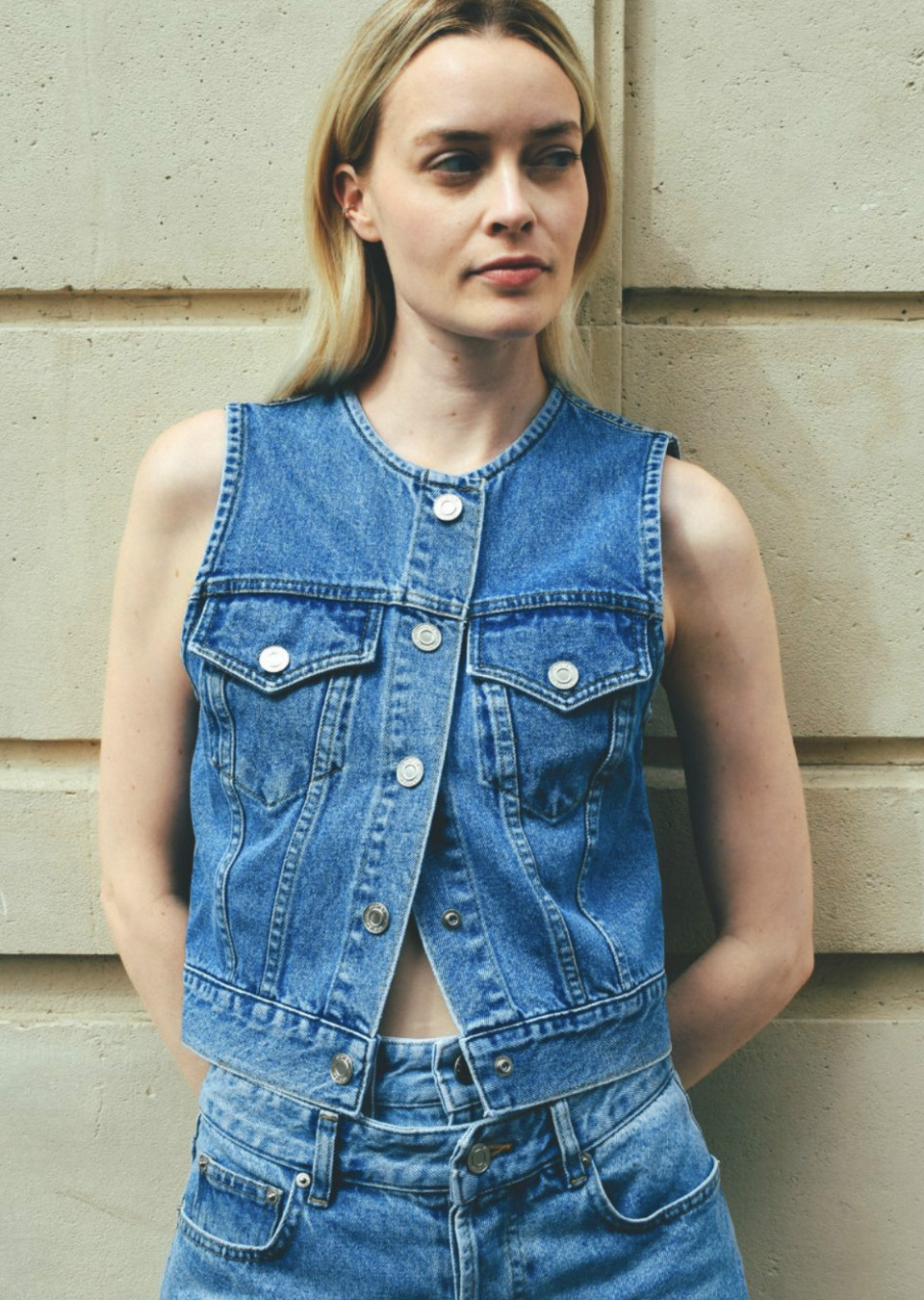 EMMANUELLE Houvenagel
