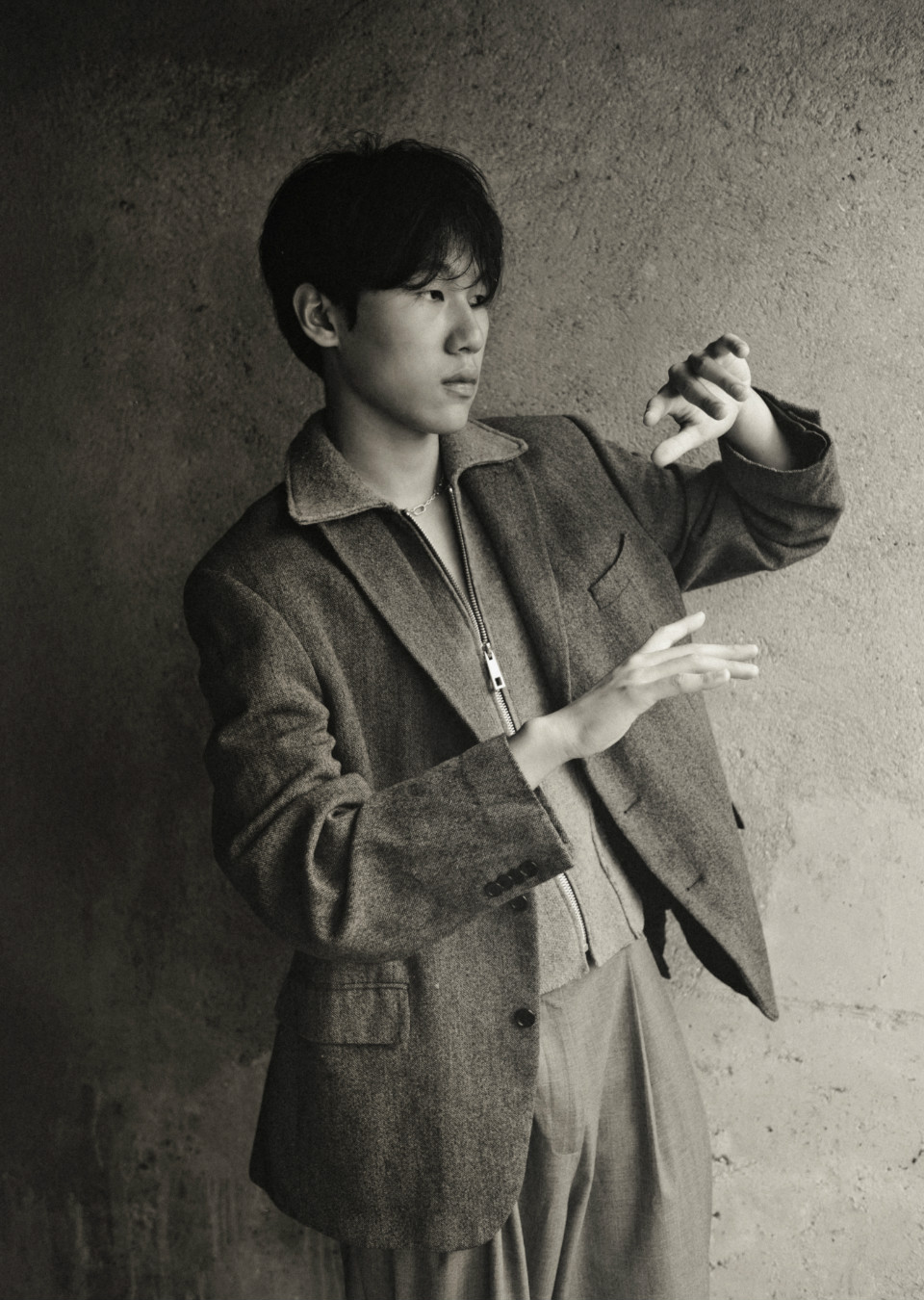 ETHAN Yu